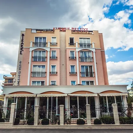 Хотел авеню делукс 4*