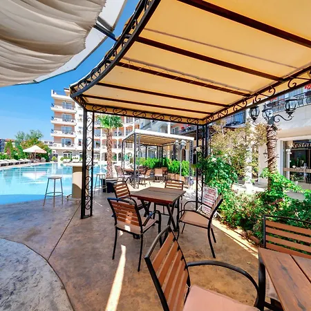 Avenue Deluxe 4* Slăntjev Brjag