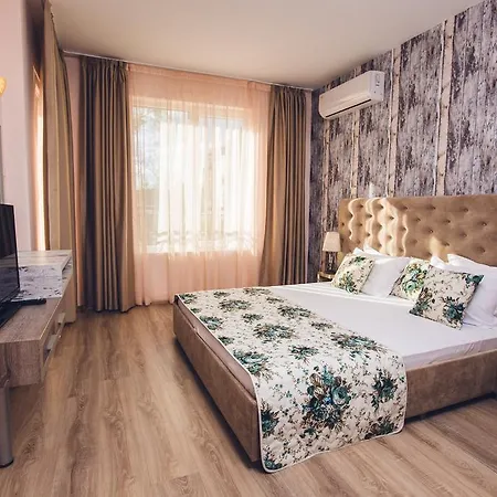 Hotell Avenue Deluxe Slăntjev Brjag