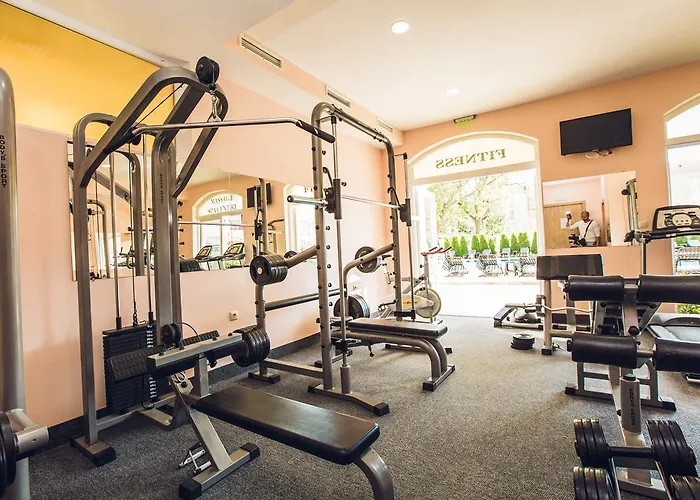 Otel Avenue Deluxe 4*