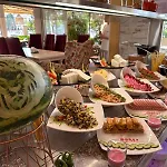 Avenue Deluxe فندق 4*
