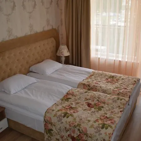 Avenue Deluxe Sluneční pobřeží