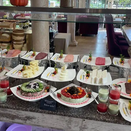 Hotel Avenue Deluxe Slantchev Briag