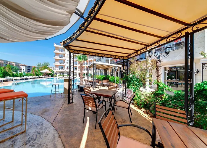 Avenue Deluxe 4* Sunny Beach