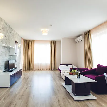 Avenue Deluxe 4*